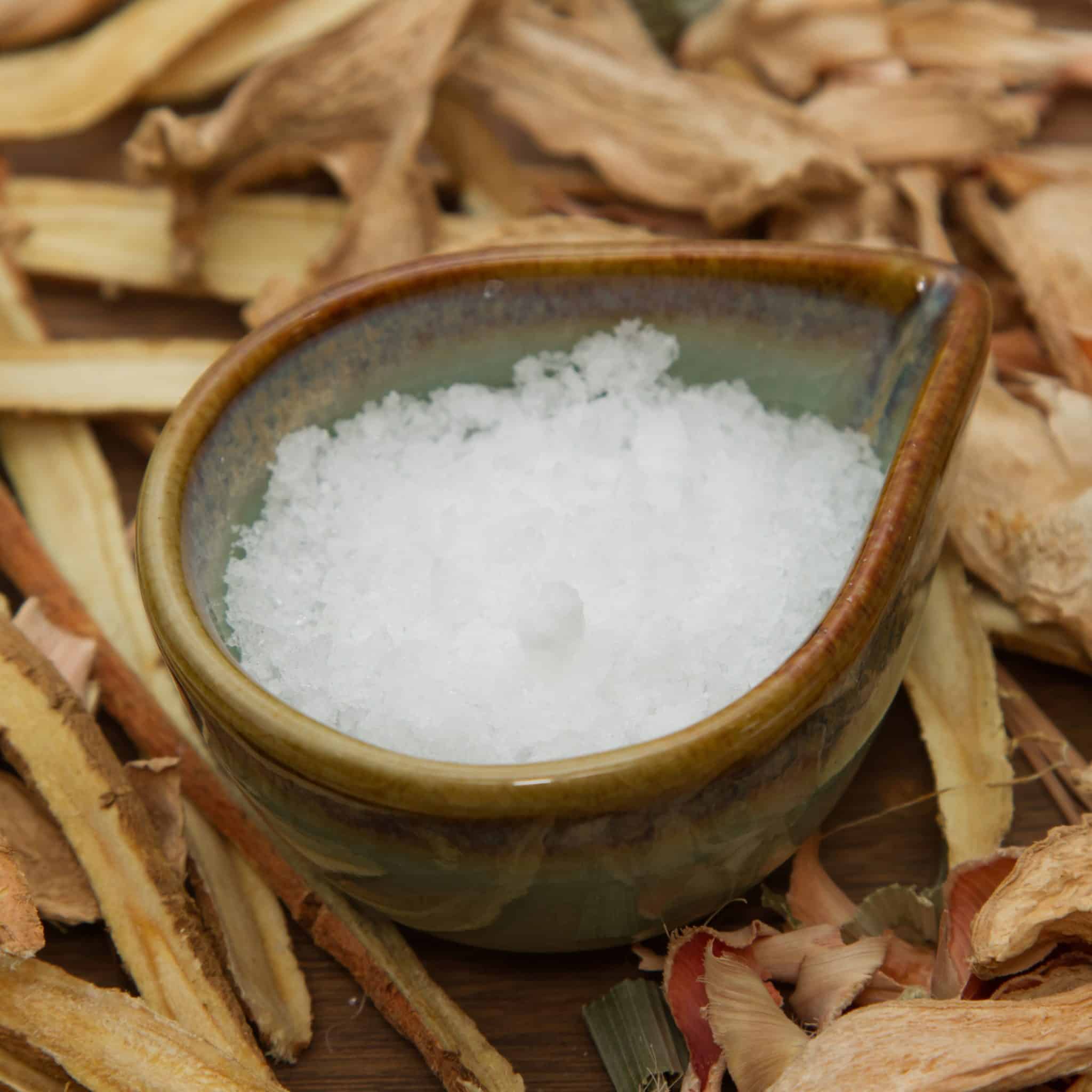 Tout sur le Camphre ! Bienfaits, Histoire, Utilisations - KotorPharma